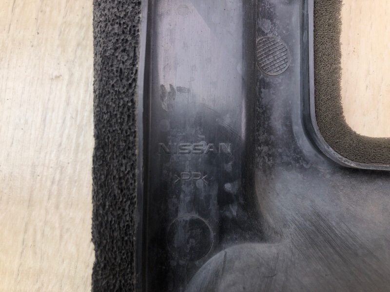 Дефлектор радиатора правый X-TRAIL/ROGUE T32 13-20