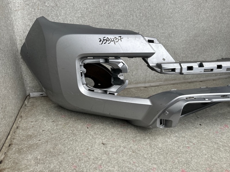 Бампер передний TACOMA 15-