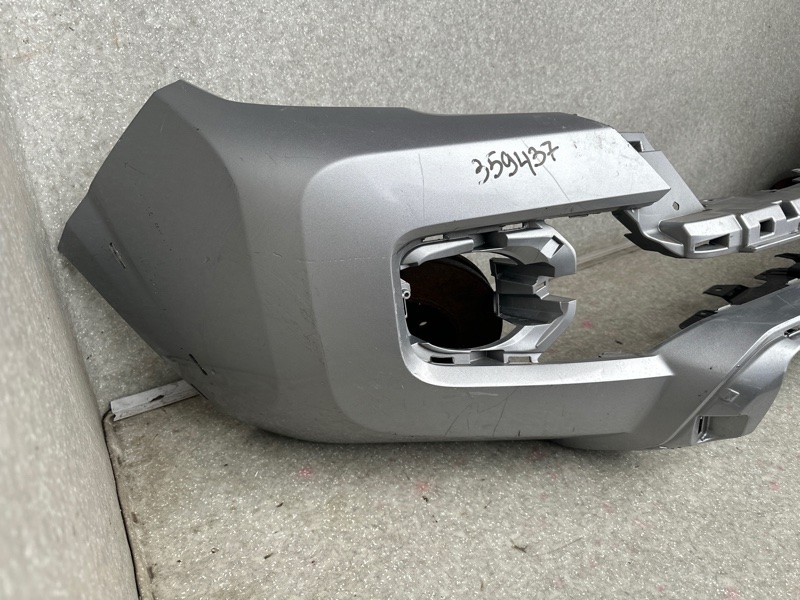 Бампер передний TACOMA 15-