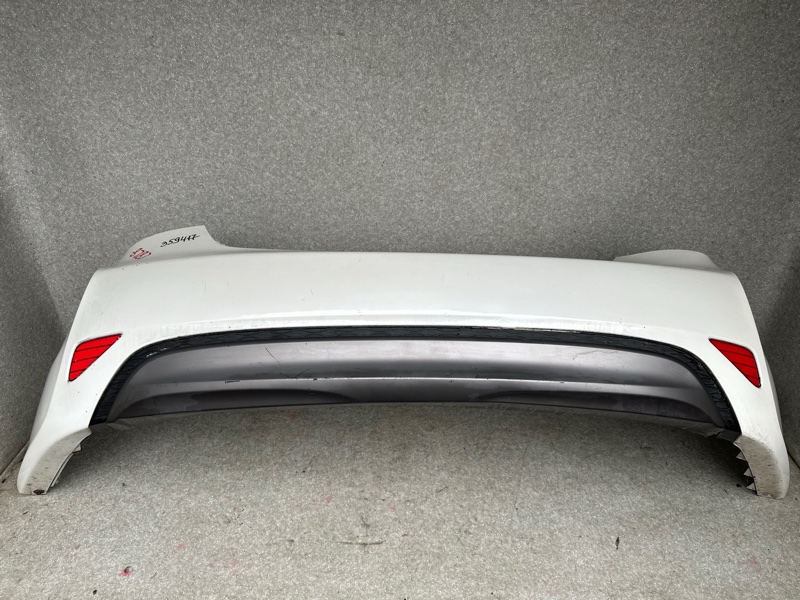 Бампер задний SONATA YF 10-14 2011 2.4 G4KK Бампер задний SONATA YF 10-14 2011 2.4 G4KK