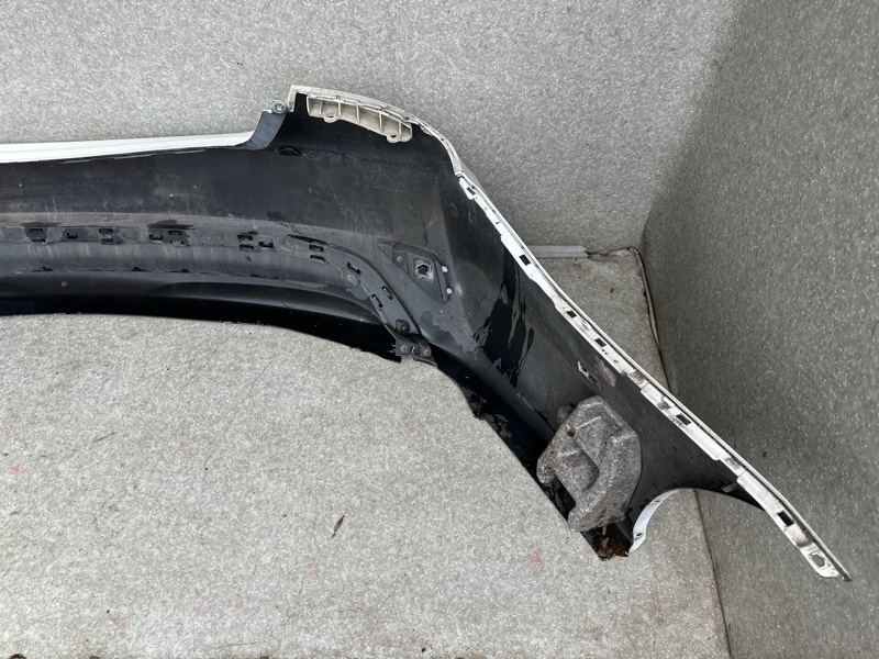 Бампер задний SONATA YF 10-14 2011 2.4 G4KK Бампер задний SONATA YF 10-14 2011 2.4 G4KK