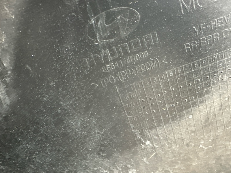 Бампер задний SONATA YF 10-14 2011 2.4 G4KK Бампер задний SONATA YF 10-14 2011 2.4 G4KK