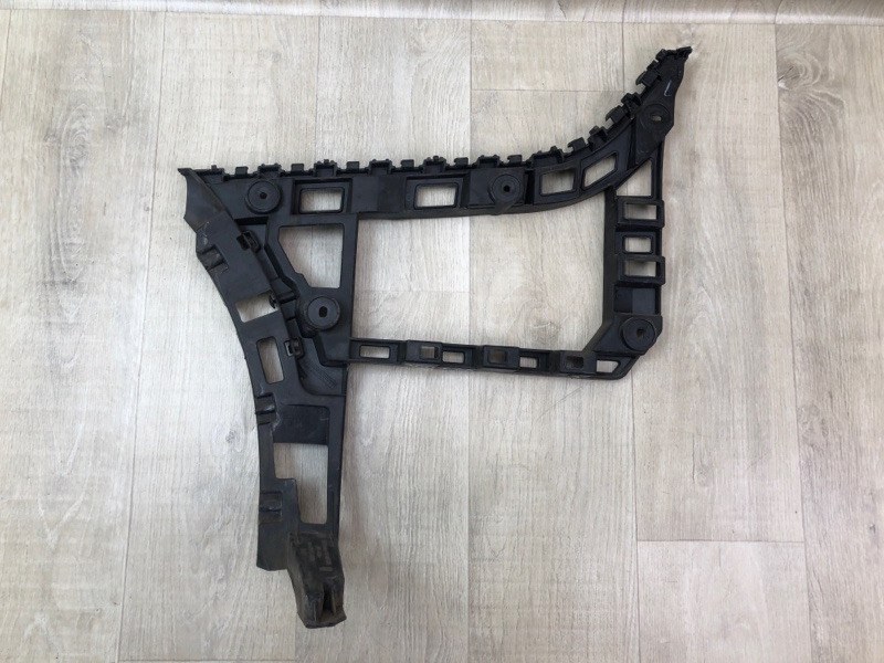 Кронштейн заднего бампера правый VOLKSWAGEN JETTA USA 10-17 2.5