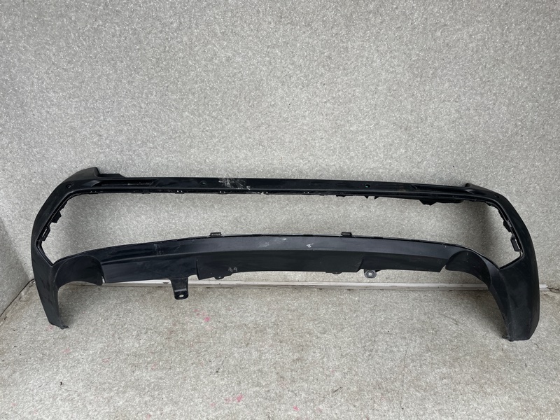 Бампер задний RAV4 18- Бампер задний RAV4 18-