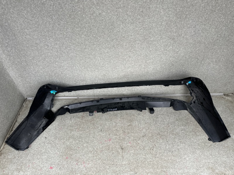 Бампер задний RAV4 18- Бампер задний RAV4 18-