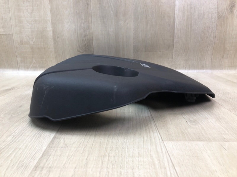 Накладка двигателя декоративная ACCENT RB 10- 1.6 Накладка двигателя декоративная ACCENT RB 10- 1.6