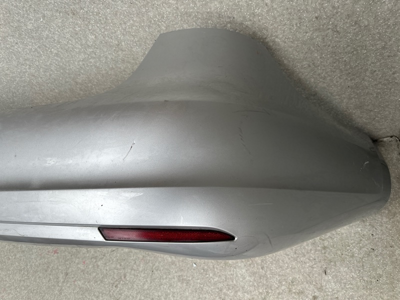 Бампер задний JETTA USA 10-17 2010 CBTA 2.5L Бампер задний JETTA USA 10-17 2010 CBTA 2.5L