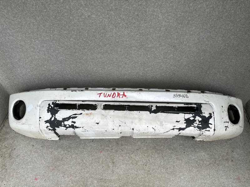 Бампер передний TOYOTA TUNDRA 07-13 521190C944 Б/У