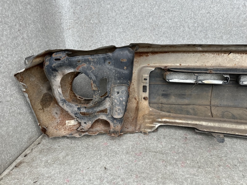 Бампер передний TUNDRA 07-13