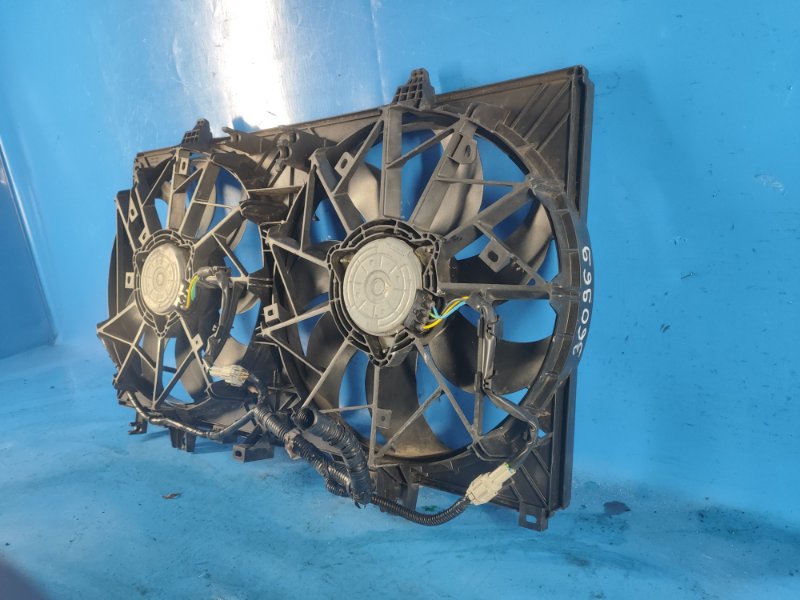 Диффузор вентилятора основного радиатора X-TRAIL/ROGUE T32 13-20 2016 2.5 QR25DE Диффузор вентилятора основного радиатора X-TRAIL/ROGUE T32 13-20 2016 2.5 QR25DE