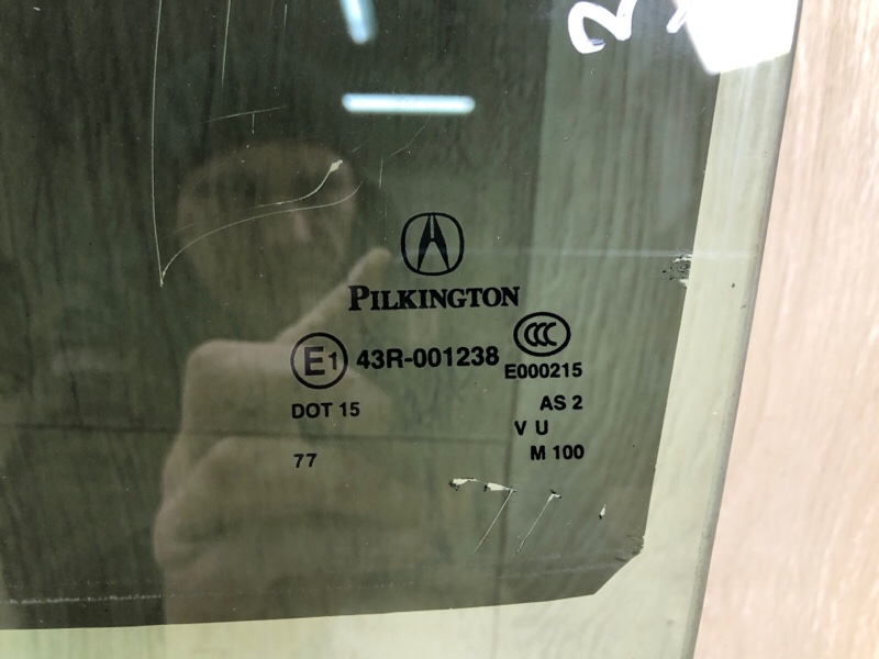 Стекло двери заднее левое TLX 14-17 2017 2.4 K24W7