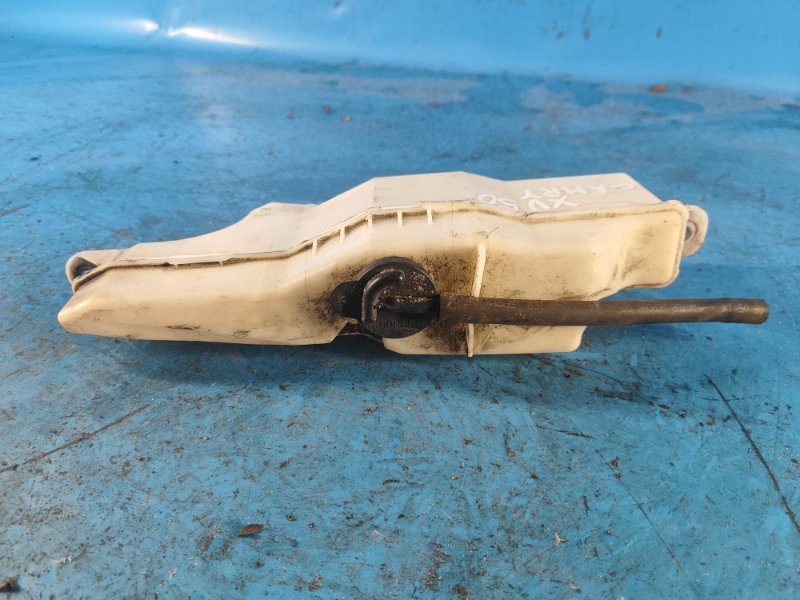 Бачок расширительный TOYOTA CAMRY 55 14-17 2.5 2ARFE Бачок расширительный TOYOTA CAMRY 55 14-17 2.5 2ARFE