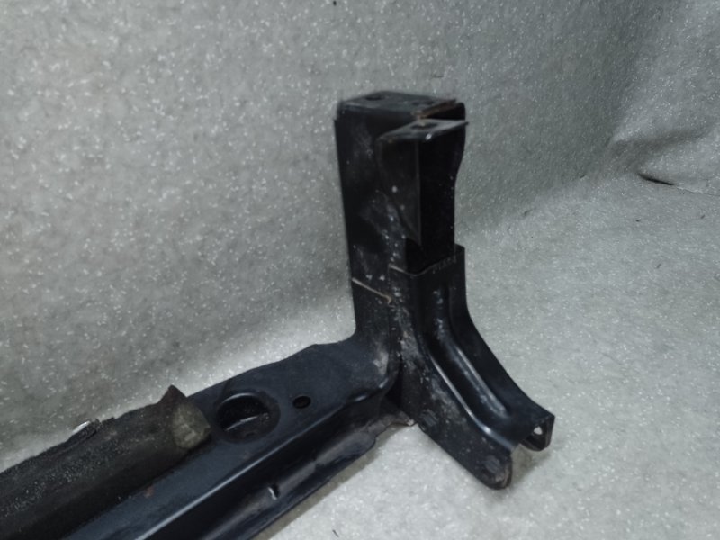 Балка под радиатор FORD ESCAPE 12-19 T16HDTX Балка под радиатор FORD ESCAPE 12-19 T16HDTX