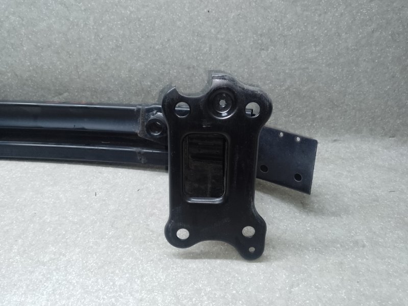 Усилитель переднего бампера TUCSON TL 15-20 2018 2.0 G4NC Усилитель переднего бампера TUCSON TL 15-20 2018 2.0 G4NC