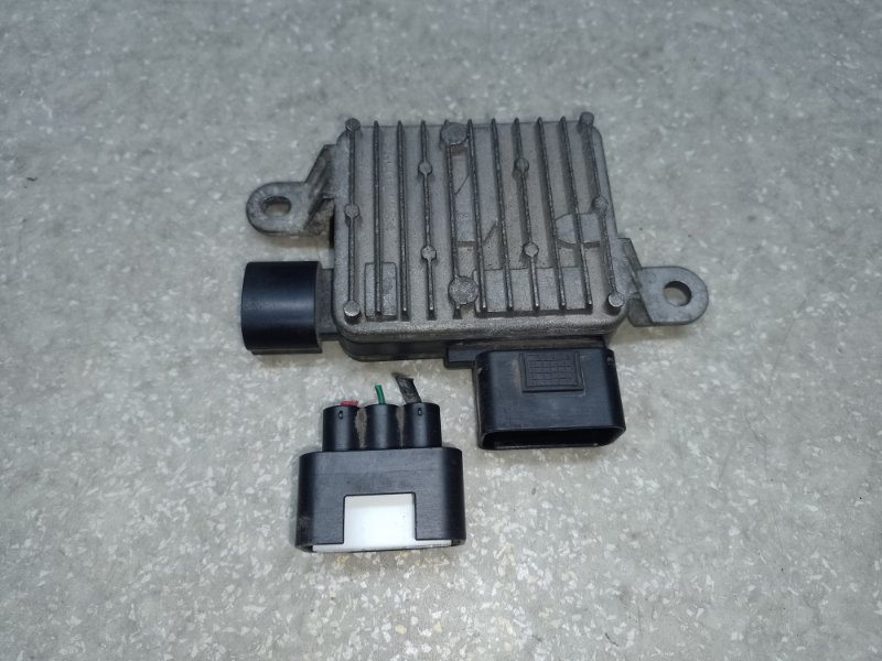 Блок управления вентилятором радиатора TUCSON TL 15-20 2018 2.0 G4NC