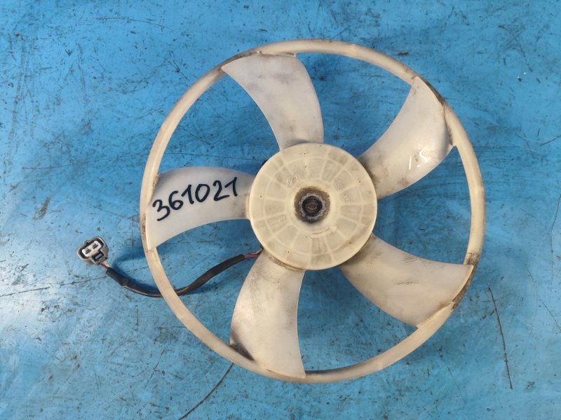 Запчасть крыльчатка вентилятора основного радиатора TOYOTA SIENNA 03-10 16361-0P100 Б/У Крыльчатка вентилятора основного радиатора TOYOTA SIENNA 03-10 16361-0P100 Б/У