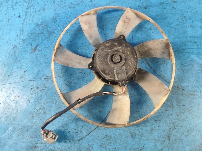 Крыльчатка вентилятора основного радиатора TOYOTA SIENNA 03-10 Крыльчатка вентилятора основного радиатора TOYOTA SIENNA 03-10