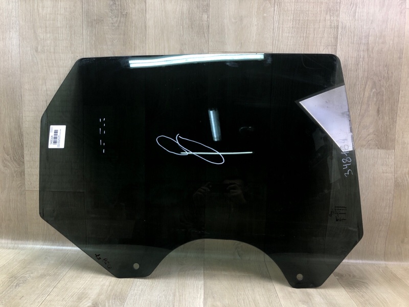 Запчасть стекло двери заднее правое DODGE JOURNEY 08-20 2008 3.5 EGF 5076 890AA Б/У Стекло двери заднее правое DODGE JOURNEY 08-20 2008 3.5 EGF 5076 890AA Б/У