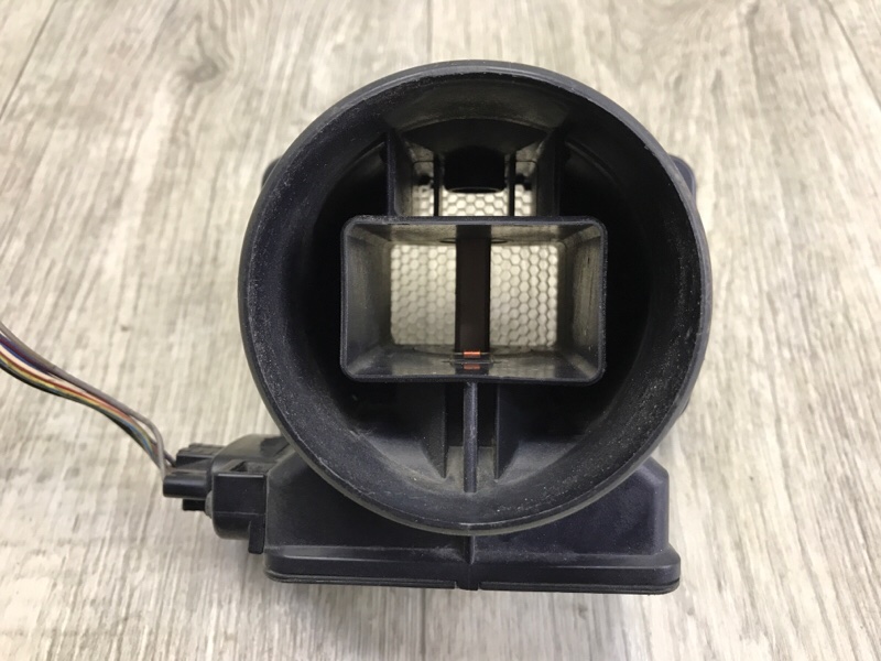 Расходомер воздуха LANCER IX 9 03-07 2004 Седан 2.0 Расходомер воздуха LANCER IX 9 03-07 2004 Седан 2.0