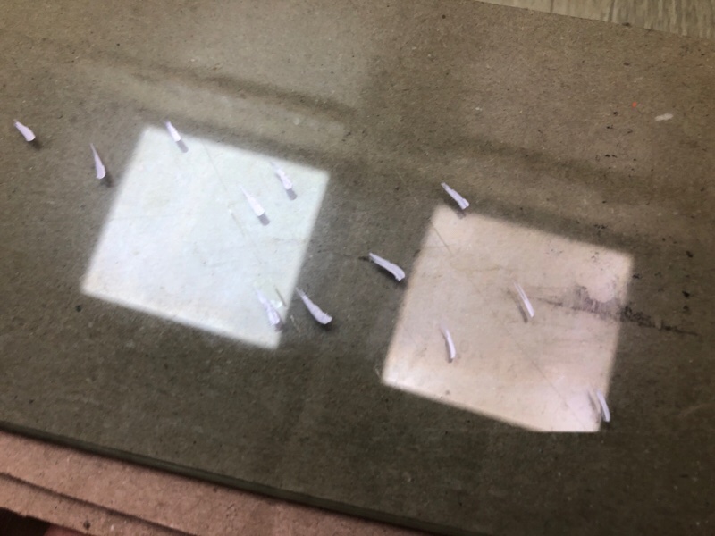 Стекло двери переднее левое OUTLANDER GF 12- 2013 2.4 4J12