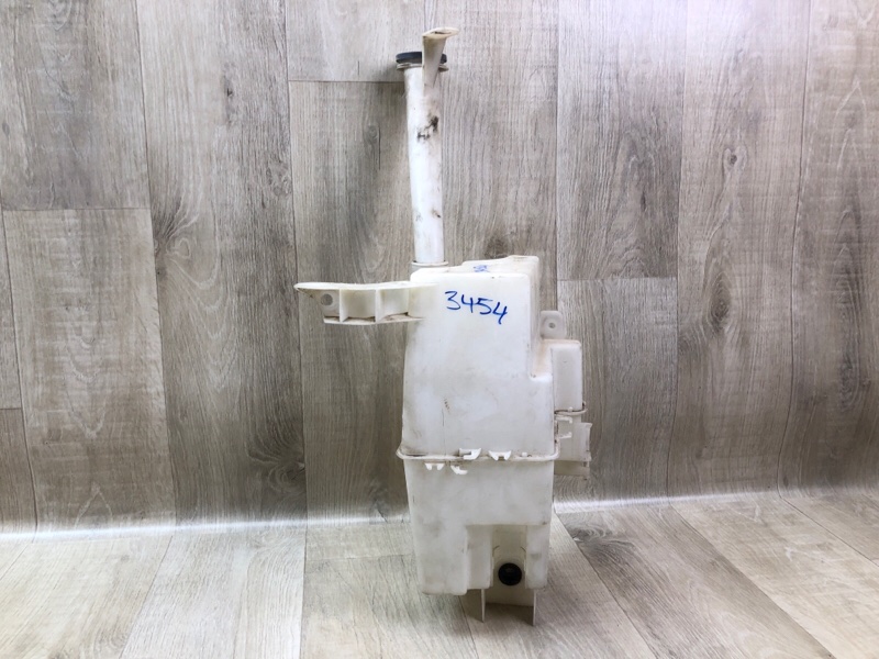 Бачок омывателя ROGUE 08-15 2010 2.5 QR25DE Бачок омывателя ROGUE 08-15 2010 2.5 QR25DE