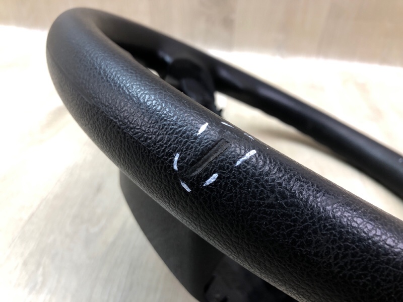 Руль SIENNA 11-16 2014 3.5 2GR-FE Руль SIENNA 11-16 2014 3.5 2GR-FE