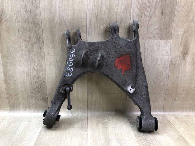 Запчасть рычаг задней подвески поперечный нижний левый VOLKSWAGEN PHAETON 02-10 4E0511511F Б/У Рычаг задней подвески поперечный нижний левый VOLKSWAGEN PHAETON 02-10 4E0511511F Б/У