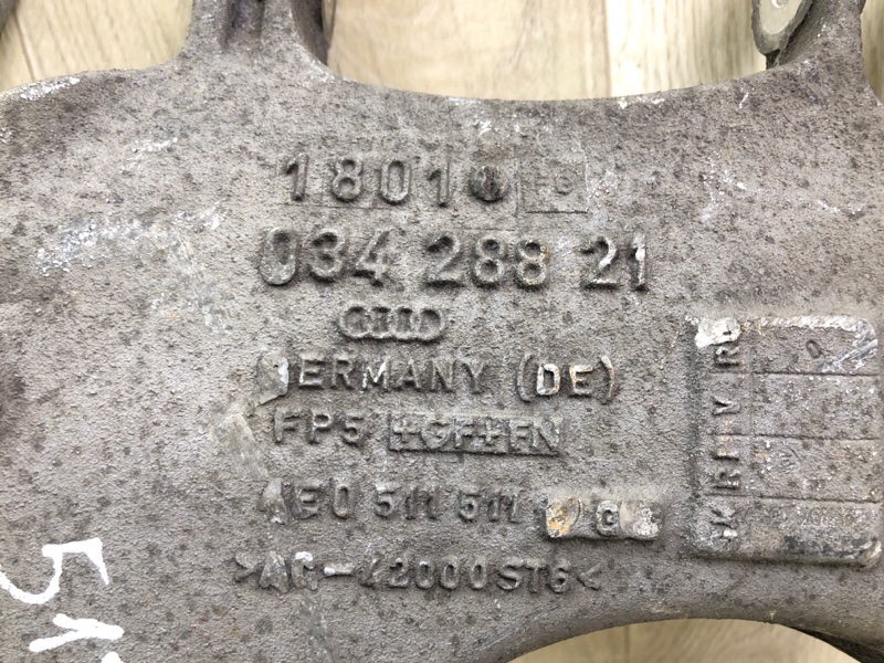 Рычаг задней подвески поперечный нижний левый PHAETON 02-10 Рычаг задней подвески поперечный нижний левый PHAETON 02-10