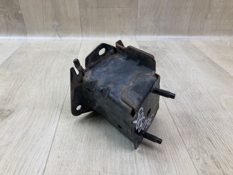 Запчасть кронштейн усилителя заднего бампера левый NISSAN ROGUE 08-15 2010 2.5 QR25DE 85211JM00A Б/У Кронштейн усилителя заднего бампера левый NISSAN ROGUE 08-15 2010 2.5 QR25DE 85211JM00A Б/У