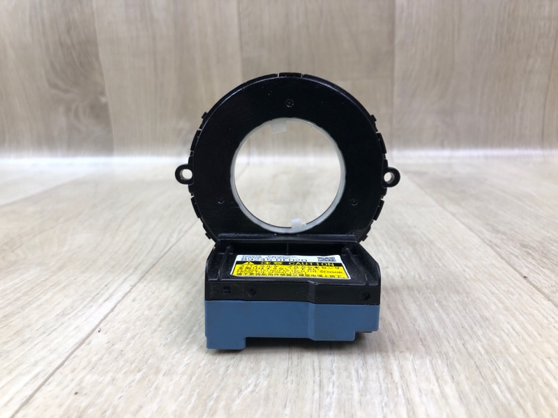 Датчик угла поворота руля SIENNA 11-16 2014 3.5 2GR-FE Датчик угла поворота руля SIENNA 11-16 2014 3.5 2GR-FE