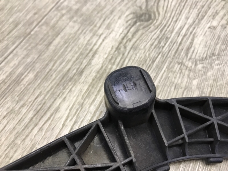 Кронштейн заднего бампера правый PATHFINDER R52 12-21 2013 3.5 VQ35DE