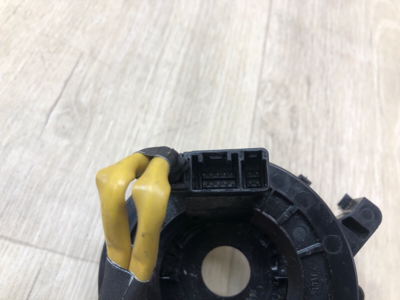 Шлейф Airbag SIENNA 11-16 2014 3.5 2GR-FE Шлейф Airbag SIENNA 11-16 2014 3.5 2GR-FE