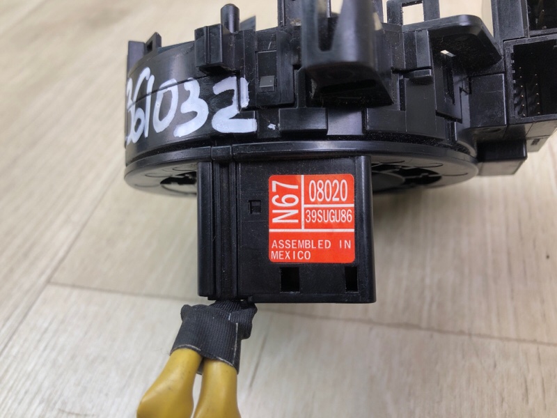 Шлейф Airbag SIENNA 11-16 2014 3.5 2GR-FE Шлейф Airbag SIENNA 11-16 2014 3.5 2GR-FE