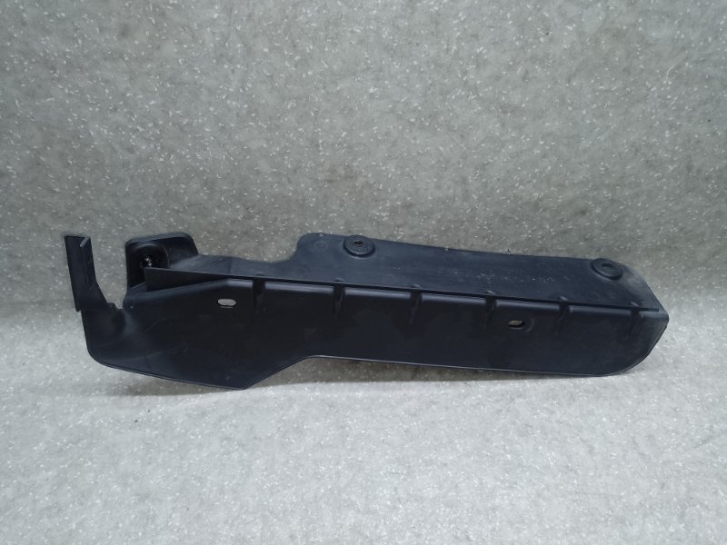 Дефлектор радиатора правый KIA OPTIMA TF 11-16 2.0 G4KH Дефлектор радиатора правый KIA OPTIMA TF 11-16 2.0 G4KH