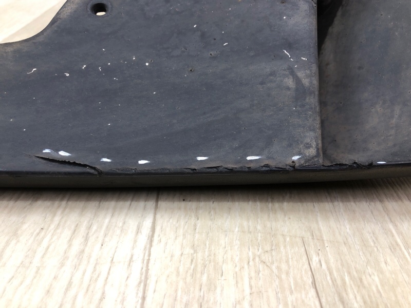 Брызговик передний FX S50 03-08 Внедорожник