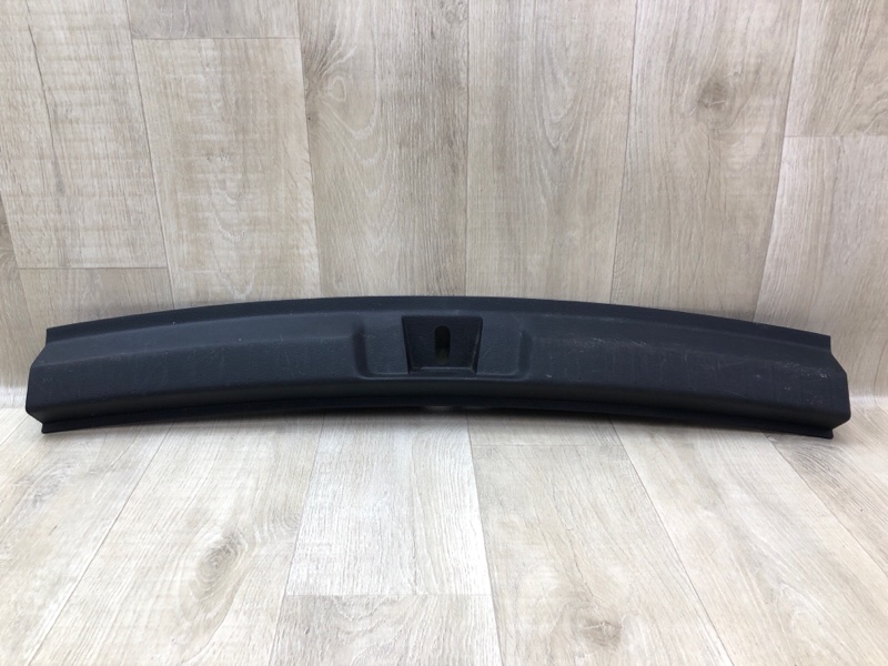 Запчасть накладка на порог багажника DODGE JOURNEY 08-20 2012 2.4 ED3 1BE73DX9AB Б/У Накладка на порог багажника DODGE JOURNEY 08-20 2012 2.4 ED3 1BE73DX9AB Б/У