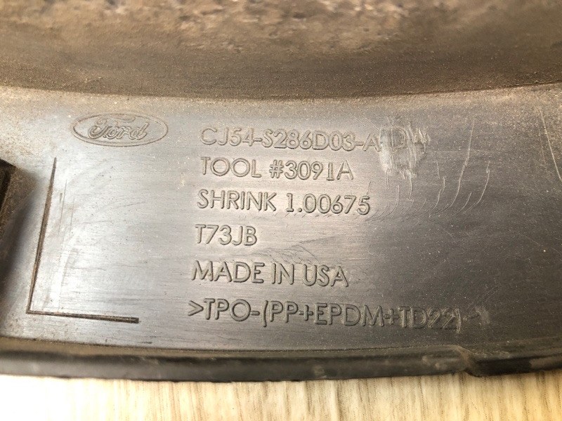 Накладка крыла (расширитель арки) задняя левая ESCAPE 12-19 2018 T15HDTX Накладка крыла (расширитель арки) задняя левая ESCAPE 12-19 2018 T15HDTX