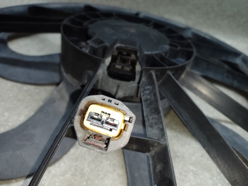 Диффузор вентилятора основного радиатора DODGE JOURNEY 08-20 3.6 ERB