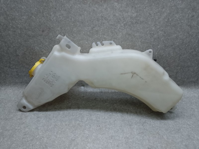 Запчасть бачок омывателя DODGE JOURNEY 08-20 2014 3.6 ERB 68041 379AA Б/У Бачок омывателя DODGE JOURNEY 08-20 2014 3.6 ERB 68041 379AA Б/У