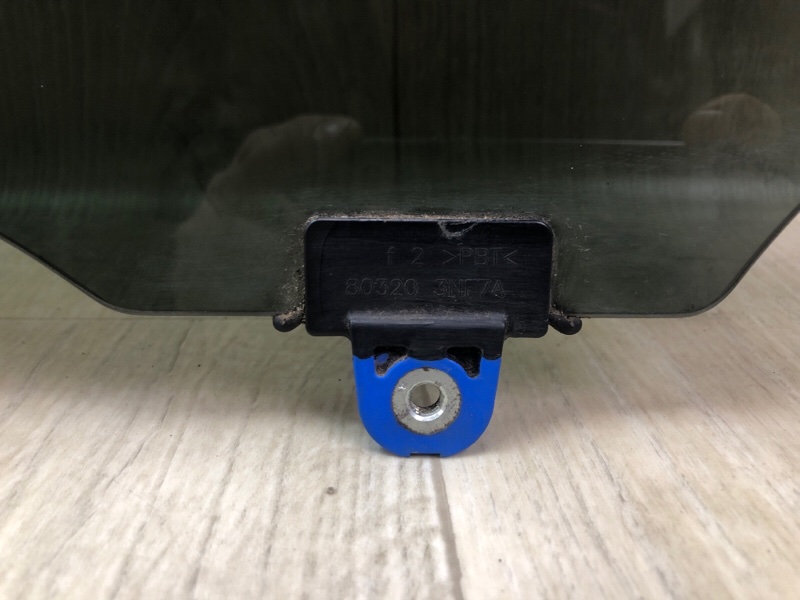 Стекло двери заднее левое X-TRAIL/ROGUE T32 13-20 Внедорожник