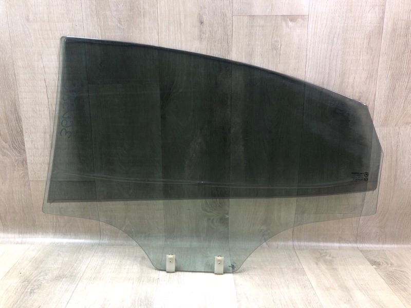 Стекло двери заднее правое ACCENT RB 10- 2013 1.6 G4FD