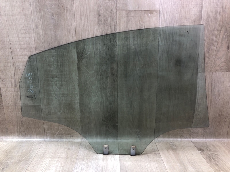 Стекло двери заднее левое ACCENT RB 10- 2014 1.6 G4FD