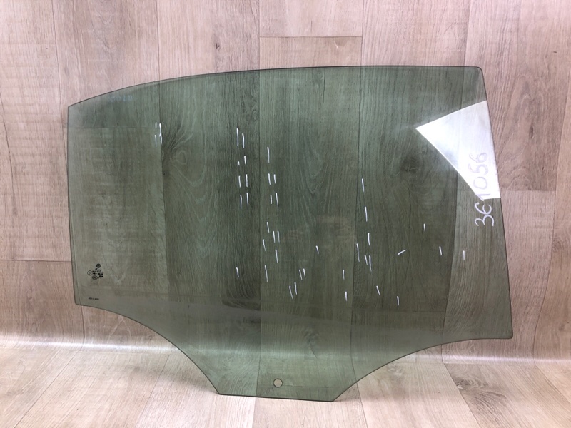 Запчасть стекло двери заднее правое VOLKSWAGEN JETTA USA 10-17 5C6 845 026 Б/У Стекло двери заднее правое VOLKSWAGEN JETTA USA 10-17 5C6 845 026 Б/У