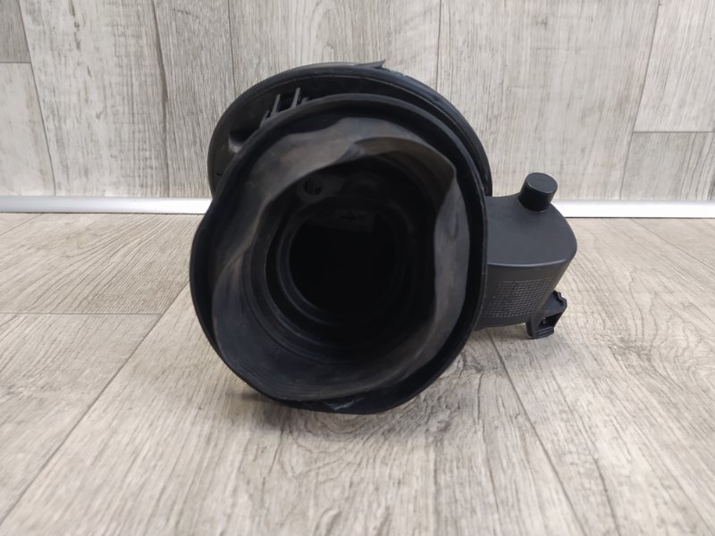 Лючок топливного бака FOCUS 10-18 2013 BK 2.0 XQDA Лючок топливного бака FOCUS 10-18 2013 BK 2.0 XQDA