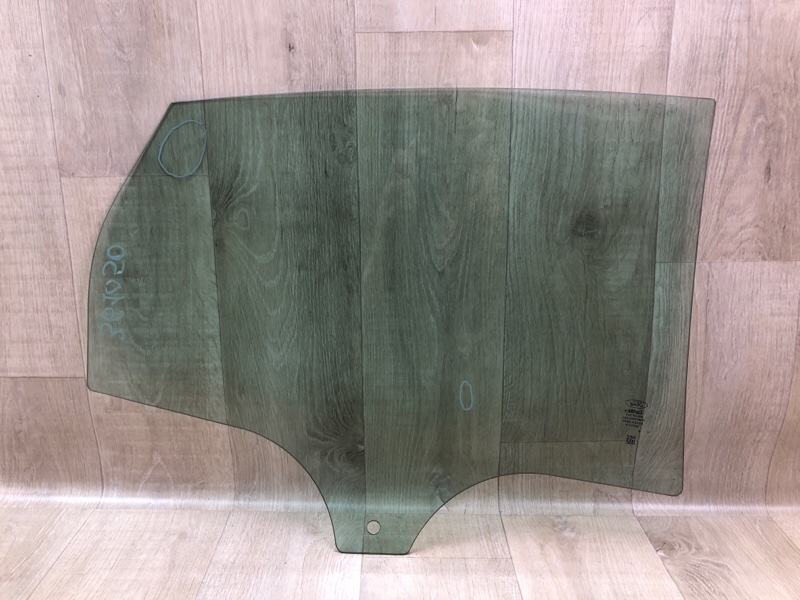 Стекло двери заднее левое FOCUS 10-18 2017 2.0 C20HDEX Стекло двери заднее левое FOCUS 10-18 2017 2.0 C20HDEX