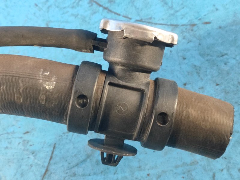 Горловина радиатора DODGE JOURNEY 08-20 2.4 ED3 Горловина радиатора DODGE JOURNEY 08-20 2.4 ED3