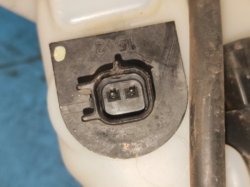 Бачок омывателя JOURNEY 08-20 2016 2.4 ED3 Бачок омывателя JOURNEY 08-20 2016 2.4 ED3