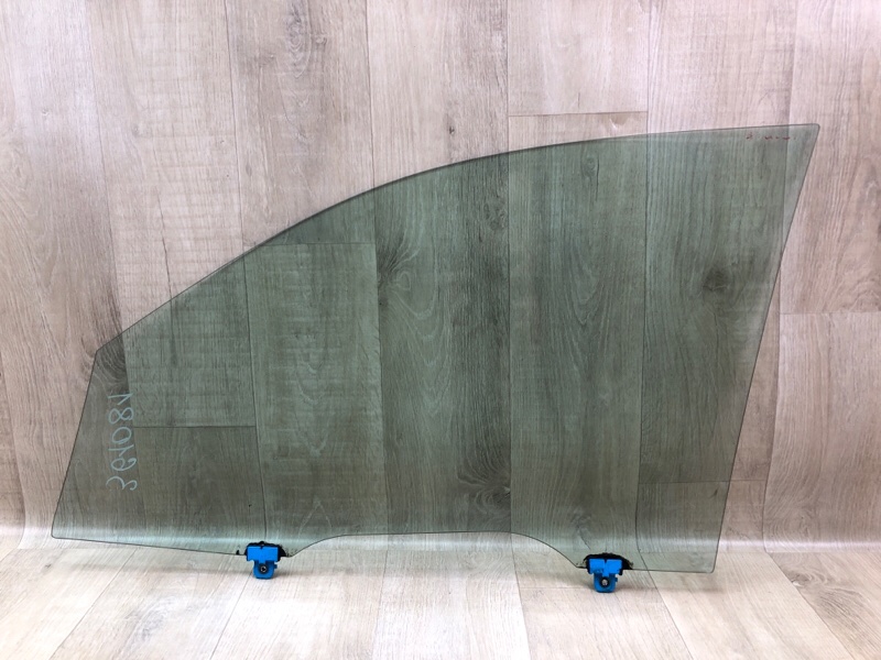 Стекло двери переднее правое OUTLANDER GF 12- 2013 2.4 4J12