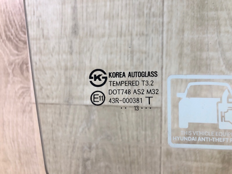 Стекло двери переднее правое ACCENT RB 10- 2013 ХЭТЧБЭК 1.6 G4FD