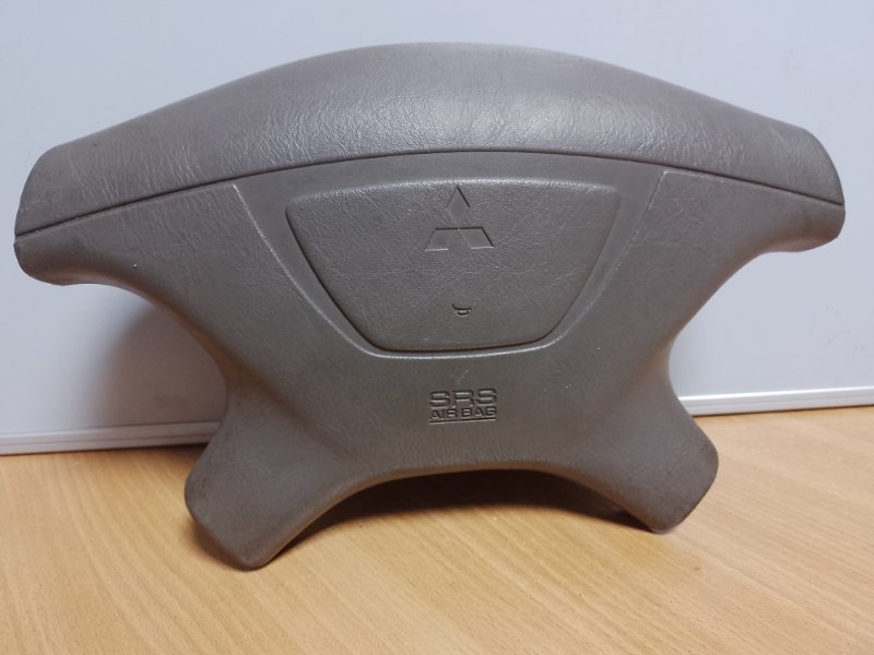 Подушка безопасности в руль MITSUBISHI PAJERO SPORT 96-09 2001 Внедорожник 3.0 MR493209 Б/У